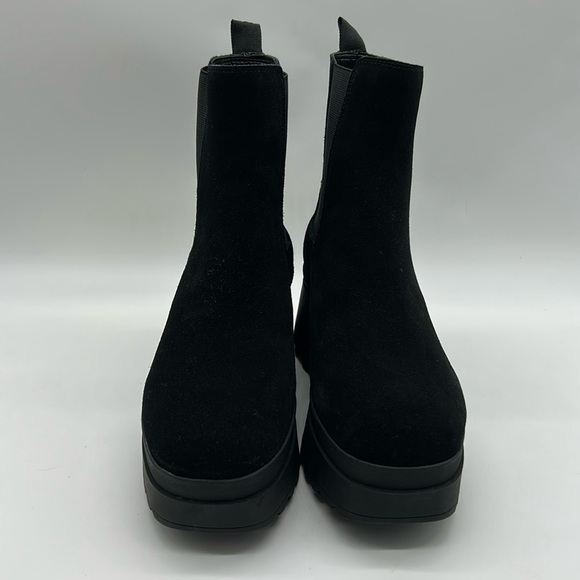 2262- Calvin Klein Jeans Black Platform Suede Ankle Boots Size 6.5 - Picture 4 of 11